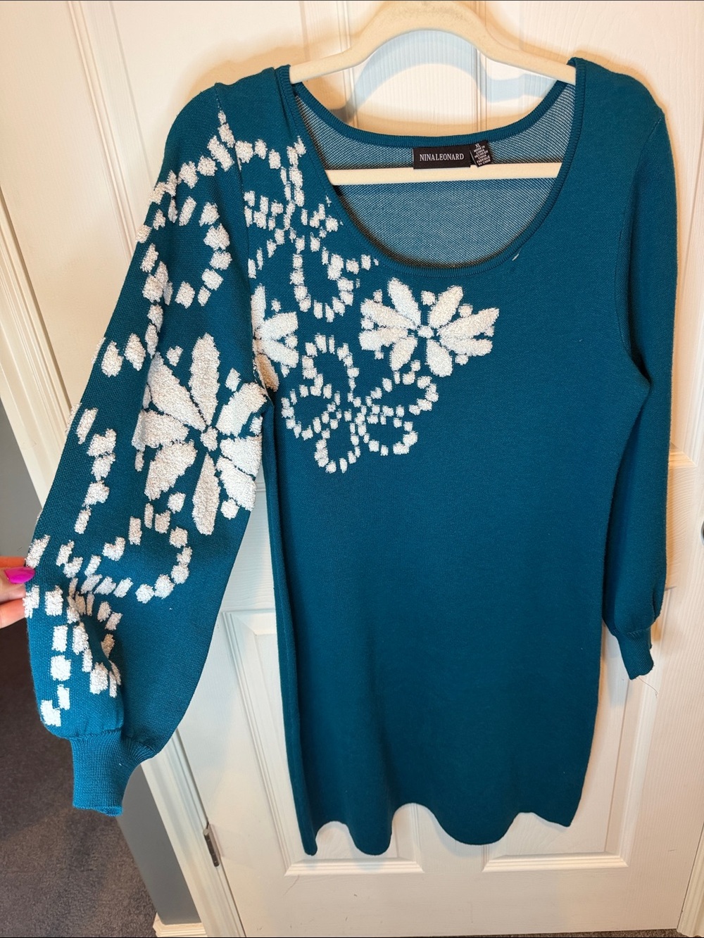 Nina Leonard Teal Scoop Neck Sweater with White Floral